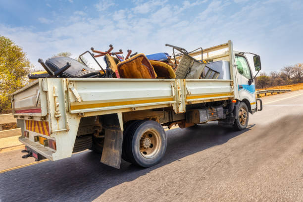 Best Carpet Removal and Disposal  in East Milton, FL